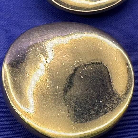 VTG Givenchy “Runway” Large Gold-Tone Concave Disc Clip Earrings - Picture 15 of 15